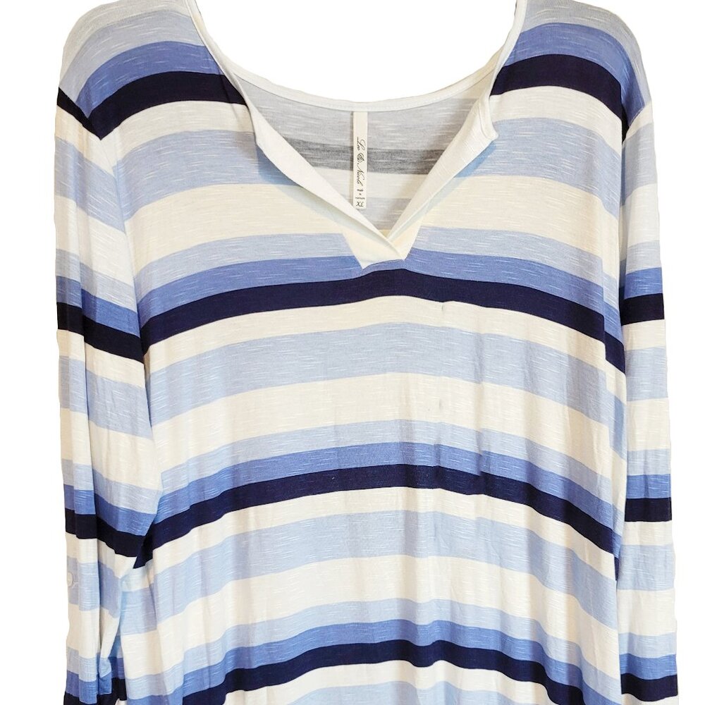 Lea & Nicole V-Neck 3/4 Sleeve Striped Shirt
